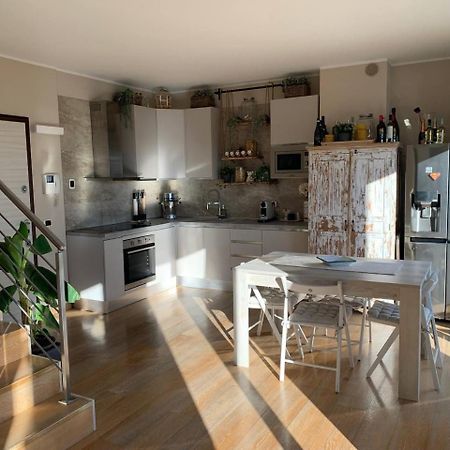 Residenza Taliedo, In Casa Privata, Abitata, Solo Camera Doppia E Bagno Personale Милан Экстерьер фото